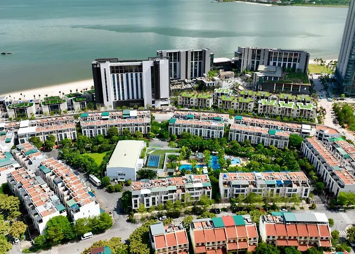 Royal Lotus Vip Apartment Ha Long