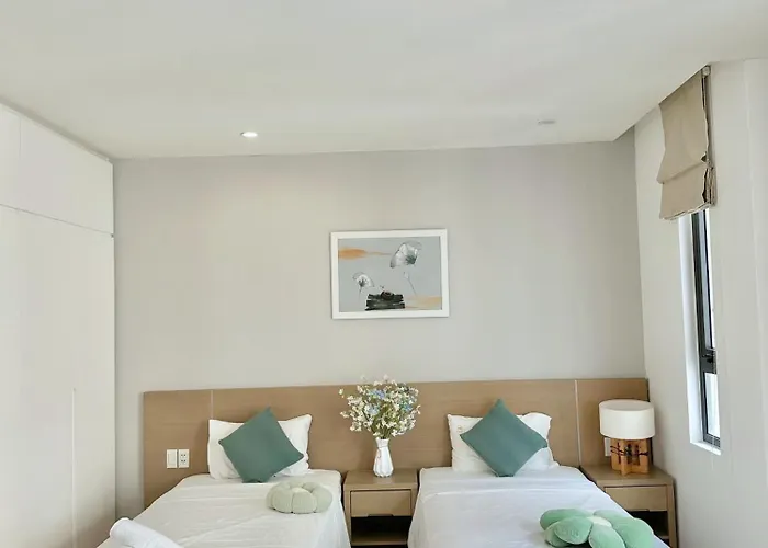 Royal Lotus Vip * Ha Long