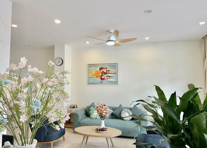 Royal Lotus Vip Apartment